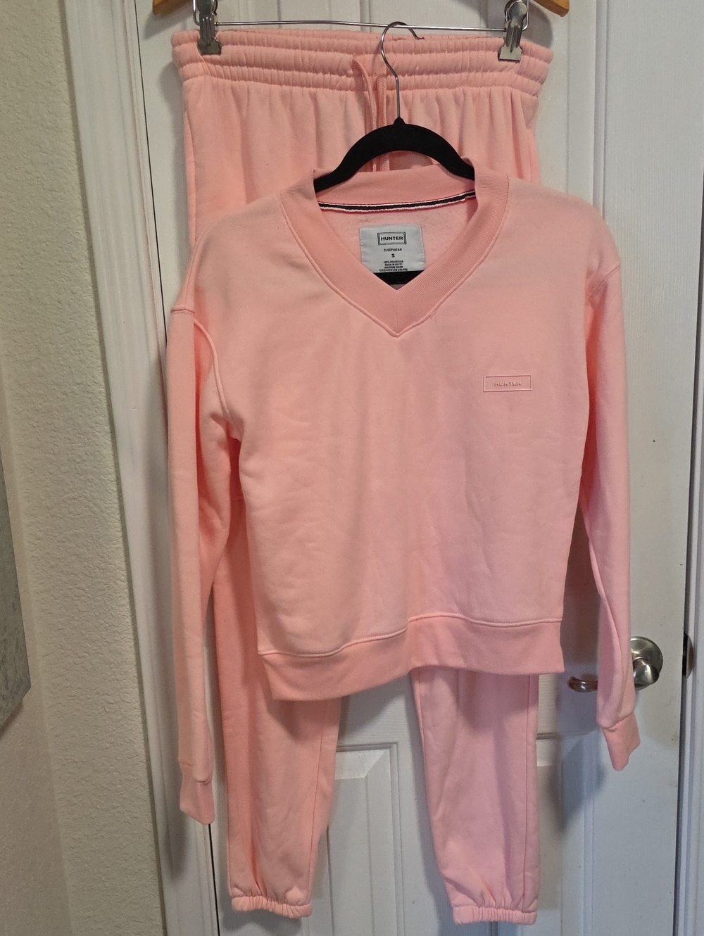 Hunter NWOT Sleep Wear Set Pink V-Neck Sweater - and Pants Size S
